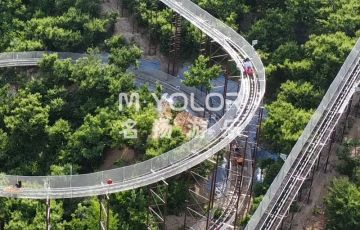 管軌式滑道——景區“便利交通+視覺觀賞+體驗參與”三位一體的沉浸式體驗新項目